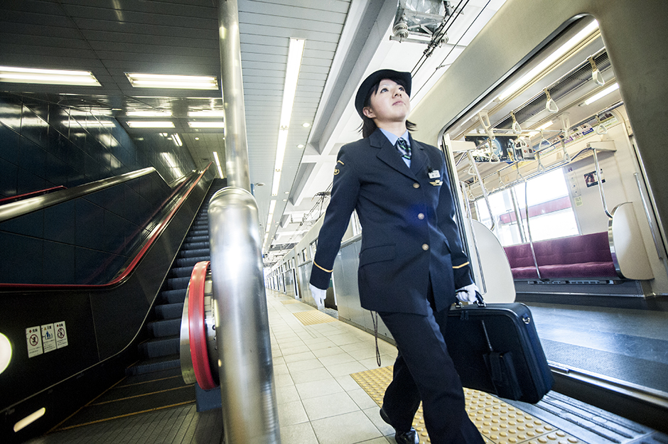 SRが語るCSRの取り組み 「安全」のために何か出来るか？ 鉄道統括部運輸部運輸所指導乗務係 瀨戸 かほり