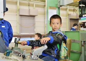 鉄道模型運転シミュレーターの様子