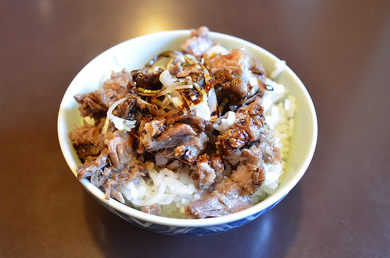 麺処ふる里（肉丼）