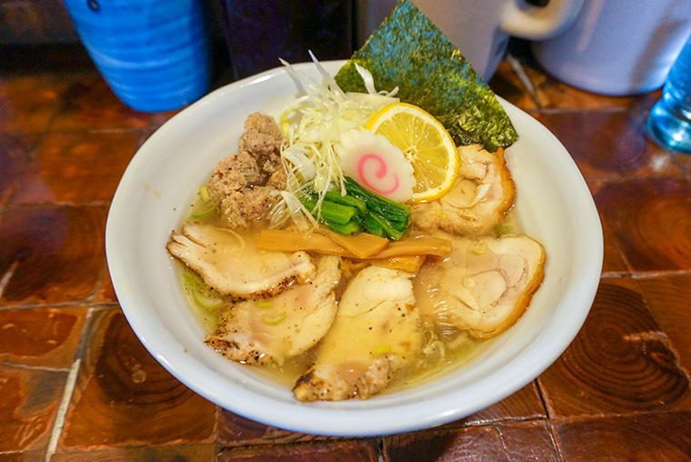 鳥空海　鶏塩ラーメン