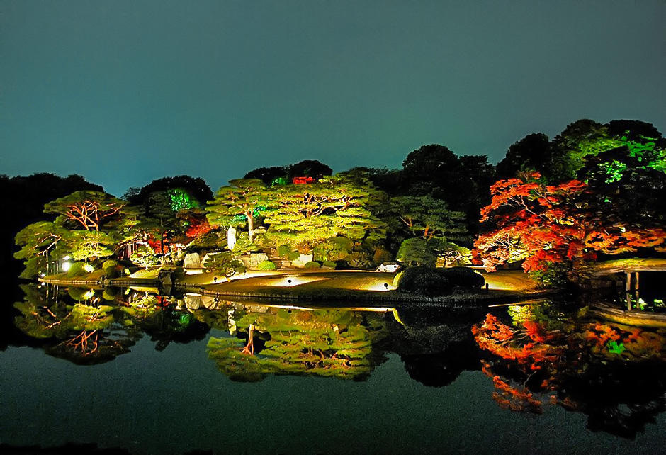 Sr 東京メトロパスで行く Br 六義園 紅葉と大名庭園のライトアップ 埼玉高速鉄道 埼玉スタジアム線 都心直結 埼玉スタジアム直結